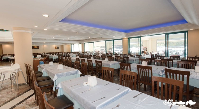 رستوران اصلی هتل لونا سانتا ماریا